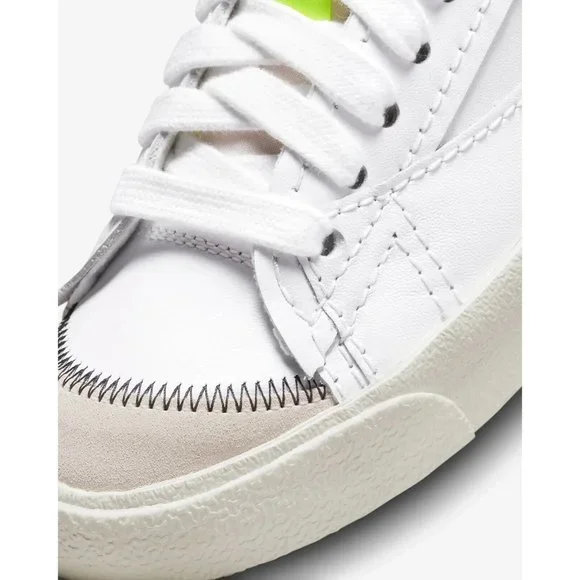 Nike Blazer Low 77 Jumbo Shoes Sneakers DN2158-101 White / Black Men's - Picture 14 of 15